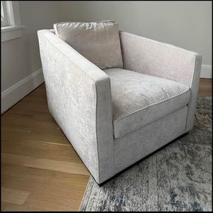 Pair of Vanguard, Donovan, Upholstered Lounge Chairs